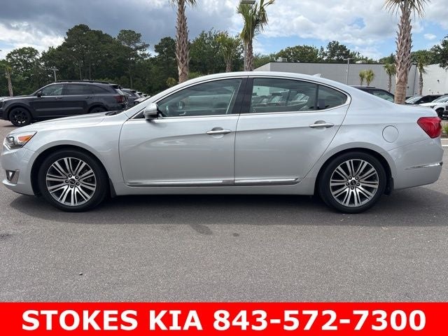 2016 Kia Cadenza Base