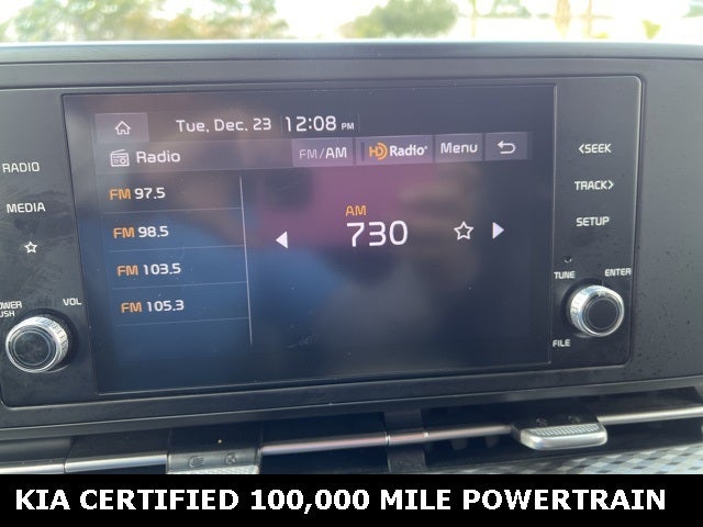 2024 Kia Carnival LX