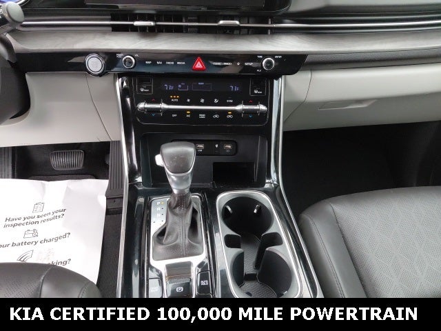 2024 Kia Carnival EX