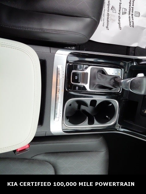 2024 Kia Carnival EX