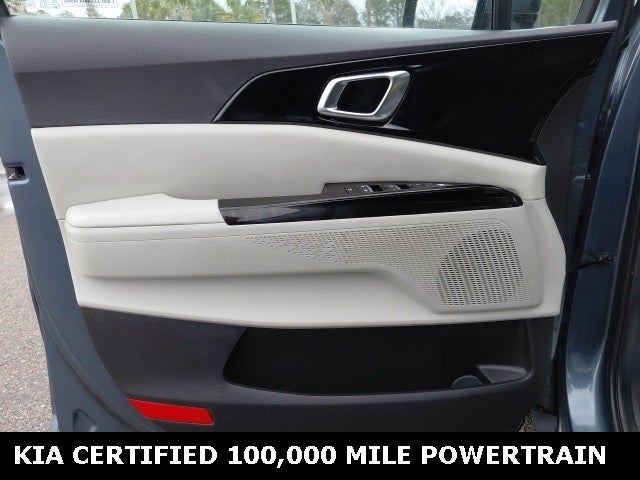 2024 Kia Carnival EX