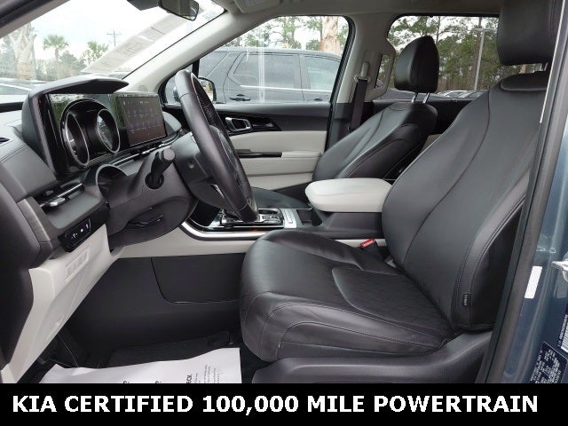 2024 Kia Carnival EX