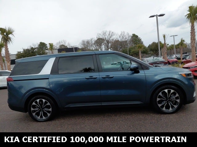 2024 Kia Carnival EX