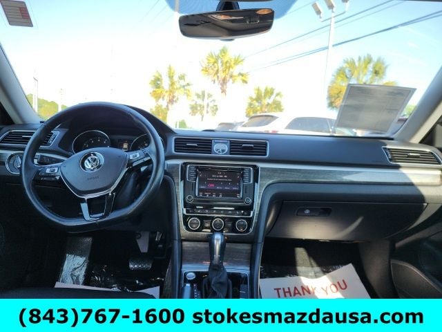 2017 Volkswagen Passat 1.8T SE w/Technology