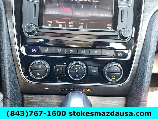 2017 Volkswagen Passat 1.8T SE w/Technology