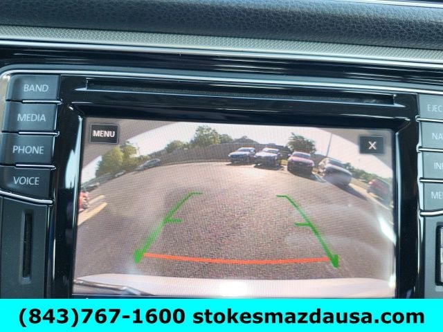 2017 Volkswagen Passat 1.8T SE w/Technology