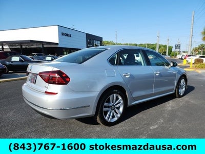 2017 Volkswagen Passat 1.8T SE w/Technology