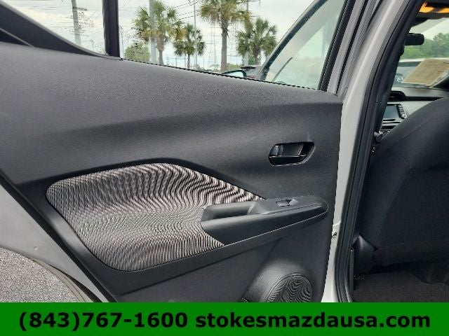 2020 Nissan Kicks S