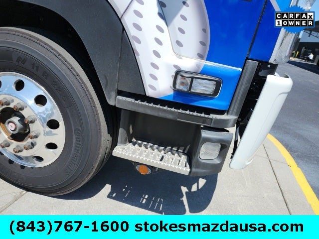 2024 Isuzu VehiCROSS Base