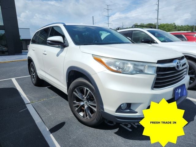 2016 Toyota Highlander XLE V6