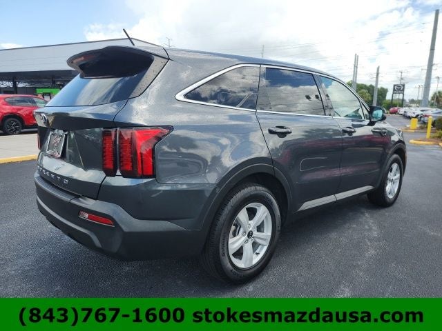 2021 Kia Sorento LX