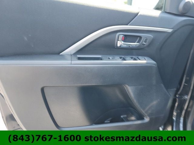 2014 Mazda Mazda5 Sport