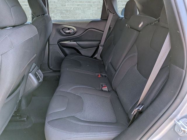 2020 Jeep Cherokee Latitude