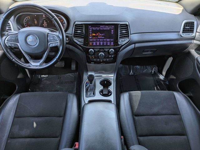 2020 Jeep Grand Cherokee Laredo