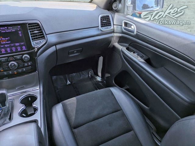 2020 Jeep Grand Cherokee Laredo