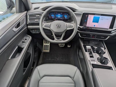 2026 Volkswagen Atlas Cross Sport 2.0T SEL R-Line Black