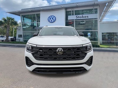 2026 Volkswagen Atlas Cross Sport 2.0T SEL R-Line Black