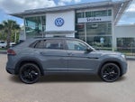 2026 Volkswagen Atlas Cross Sport 2.0T SEL R-Line Black