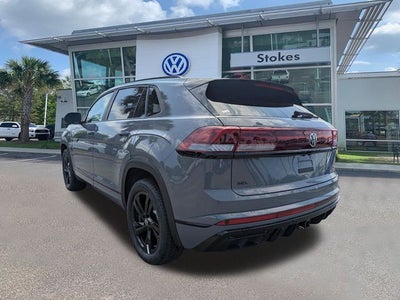 2026 Volkswagen Atlas Cross Sport 2.0T SEL R-Line Black