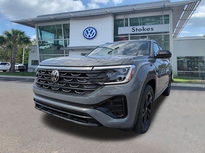 2026 Volkswagen Atlas Cross Sport 2.0T SEL R-Line Black