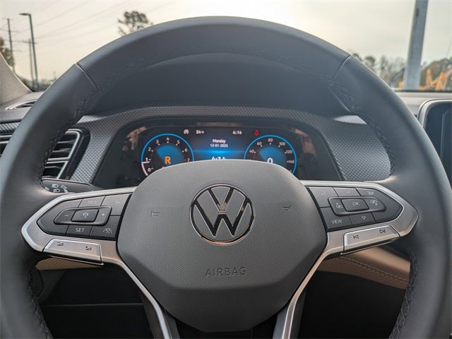 2026 Volkswagen Atlas Cross Sport 2.0T SEL R-Line Black