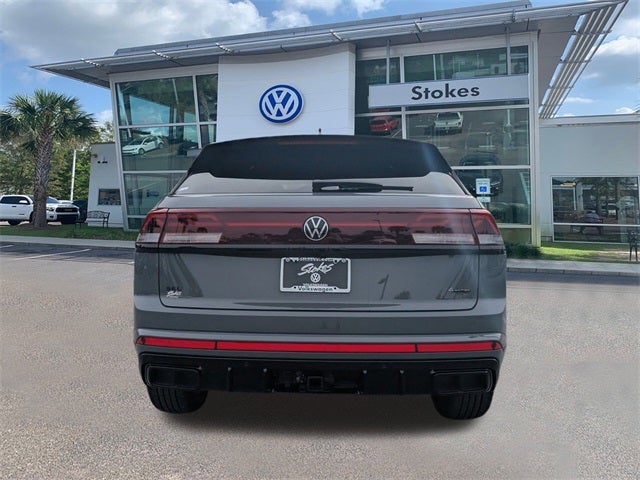 2026 Volkswagen Atlas Cross Sport 2.0T SEL R-Line Black