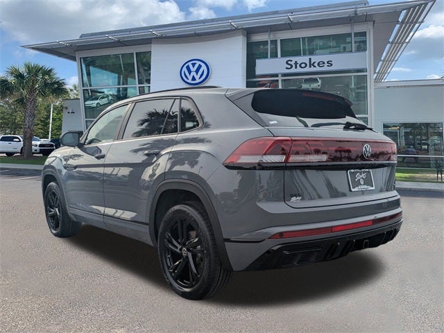 2026 Volkswagen Atlas Cross Sport 2.0T SEL R-Line Black