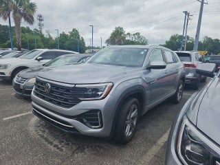 2024 Volkswagen Atlas Cross Sport 2.0T SEL R-Line
