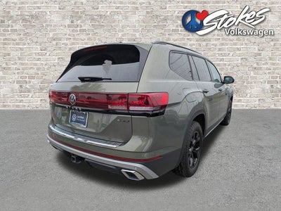 2025 Volkswagen Atlas 2.0T Peak Edition