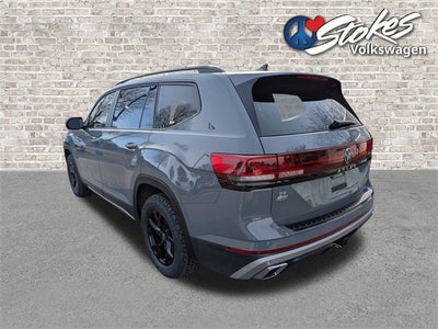 2025 Volkswagen Atlas 2.0T Peak Edition