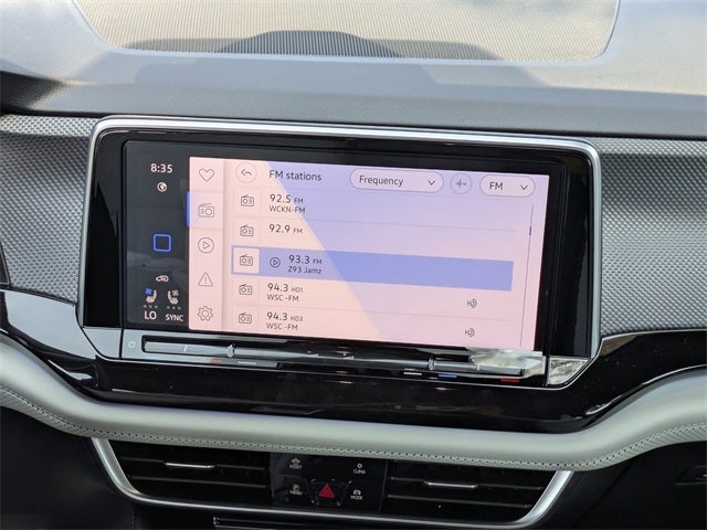 2026 Volkswagen Atlas Cross Sport 2.0T SEL Premium R-Line