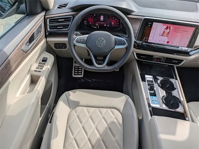 2026 Volkswagen Atlas 2.0T SEL Premium R-Line