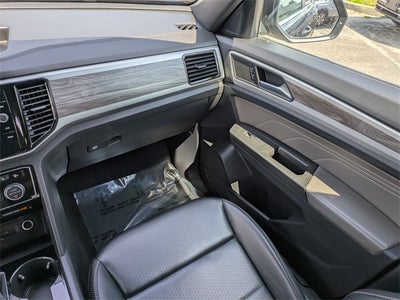 2022 Volkswagen Atlas Cross Sport 3.6L V6 SE w/Technology