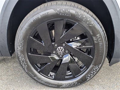 2026 Volkswagen Atlas 2.0T SE w/ Technology