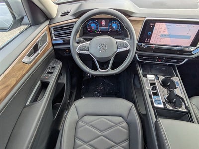 2026 Volkswagen Atlas 2.0T SE w/ Technology