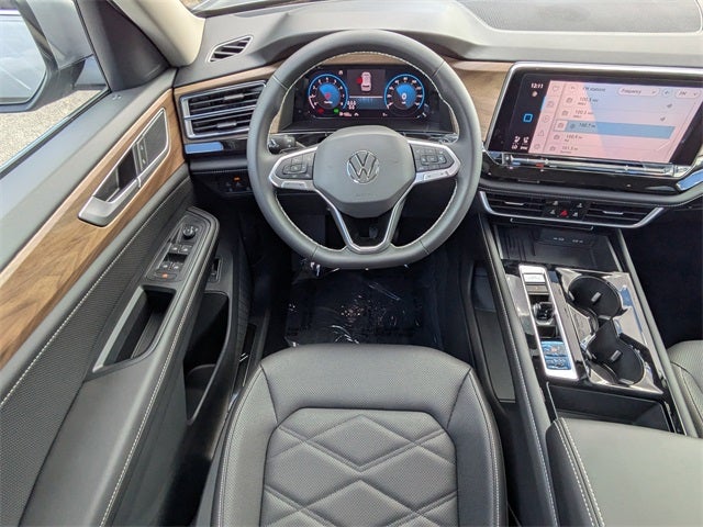 2026 Volkswagen Atlas 2.0T SE w/ Technology