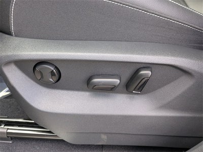 2026 Volkswagen Atlas 2.0T SE w/ Technology