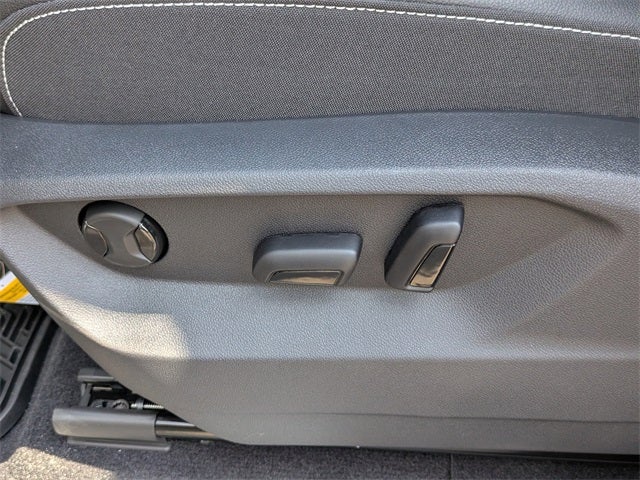 2026 Volkswagen Atlas 2.0T SE w/ Technology