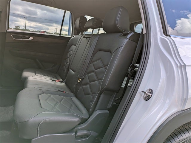 2026 Volkswagen Atlas 2.0T SE w/ Technology