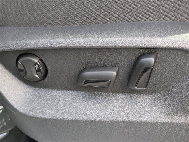 2026 Volkswagen Atlas 2.0T SE w/ Technology