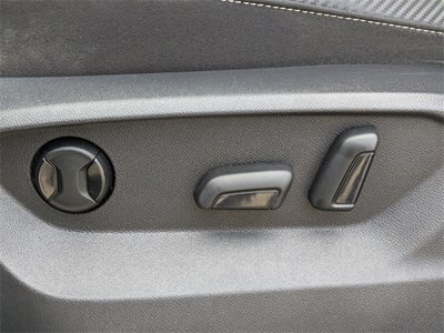 2021 Volkswagen Atlas Cross Sport 3.6L V6 SE w/Technology R-Line