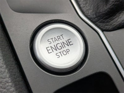 2021 Volkswagen Atlas Cross Sport 3.6L V6 SE w/Technology R-Line