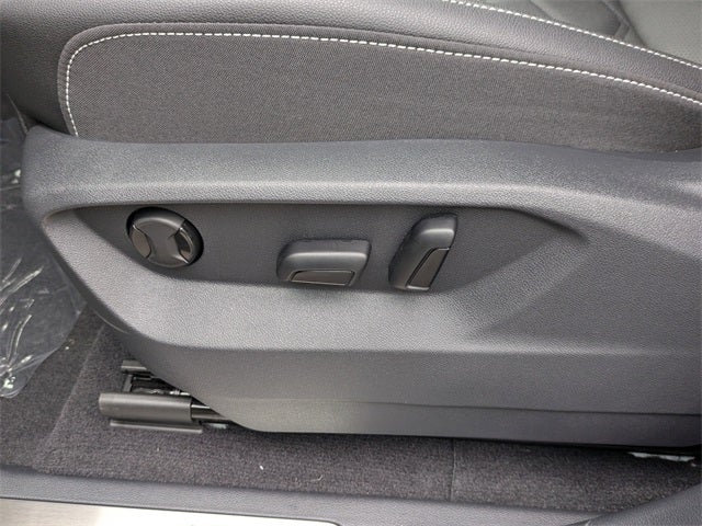 2026 Volkswagen Atlas 2.0T SE w/ Technology