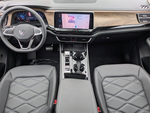 2026 Volkswagen Atlas 2.0T SE w/ Technology