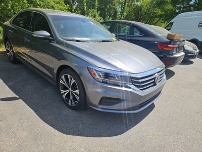 2021 Volkswagen Passat 2.0T SE