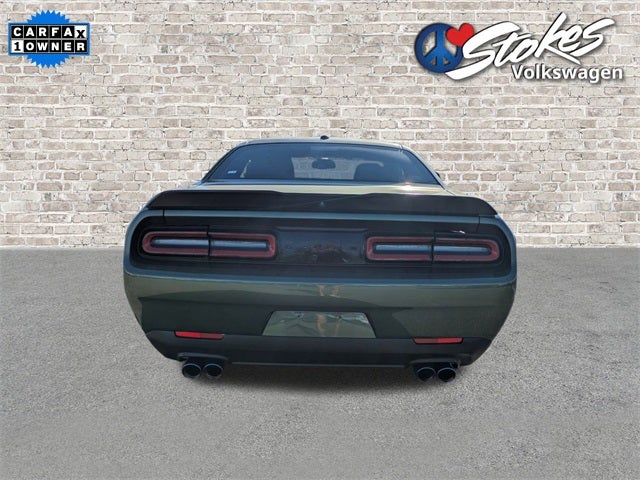 2022 Dodge Challenger SXT