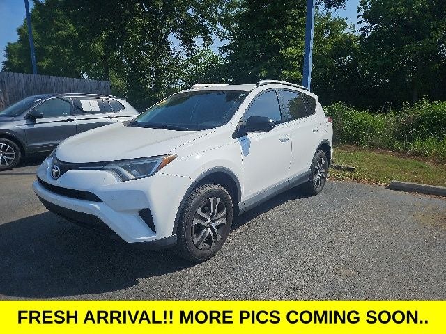 2016 Toyota RAV4 LE