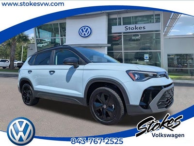2026 Volkswagen Taos SE Black FWD