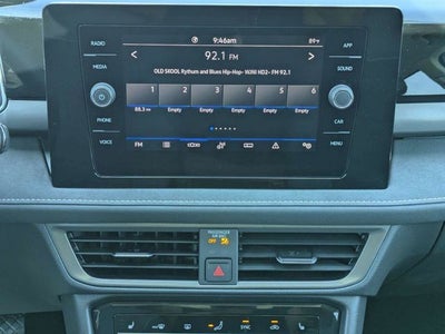 2026 Volkswagen Taos SE Black FWD