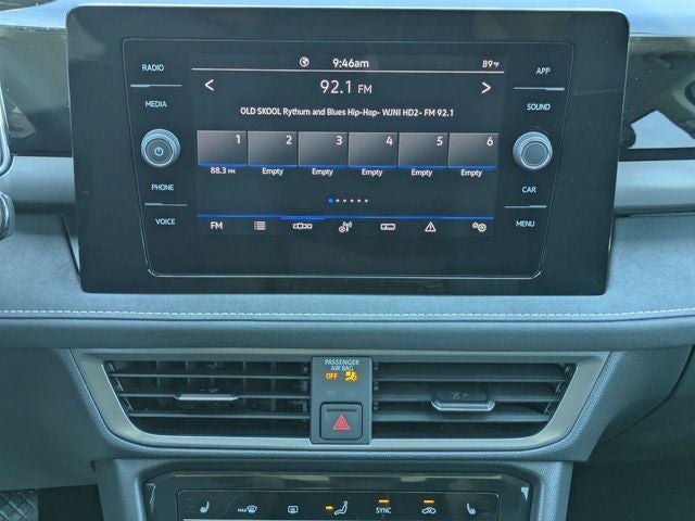 2026 Volkswagen Taos SE Black FWD